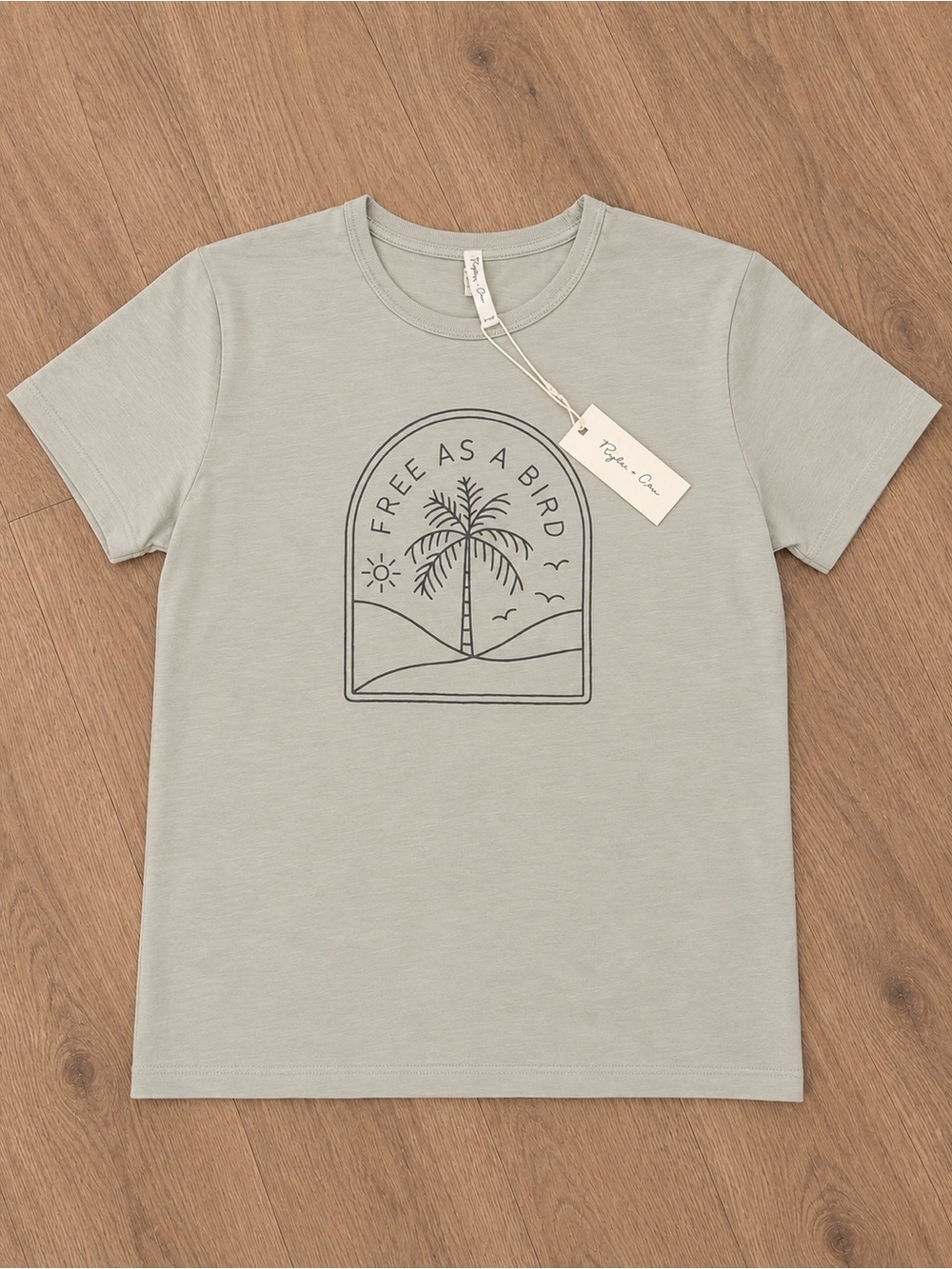 Rylee + Cru Free As A Bird Palm Graphic Tee - Sage